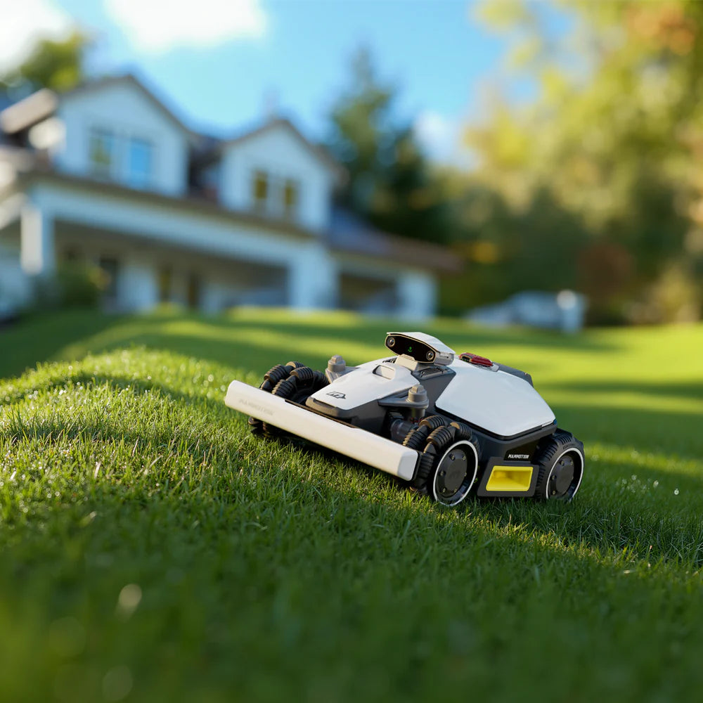 LUBA mini AWD 1500 - För 1500m2 Gränskabelfri Robotgräsklippare