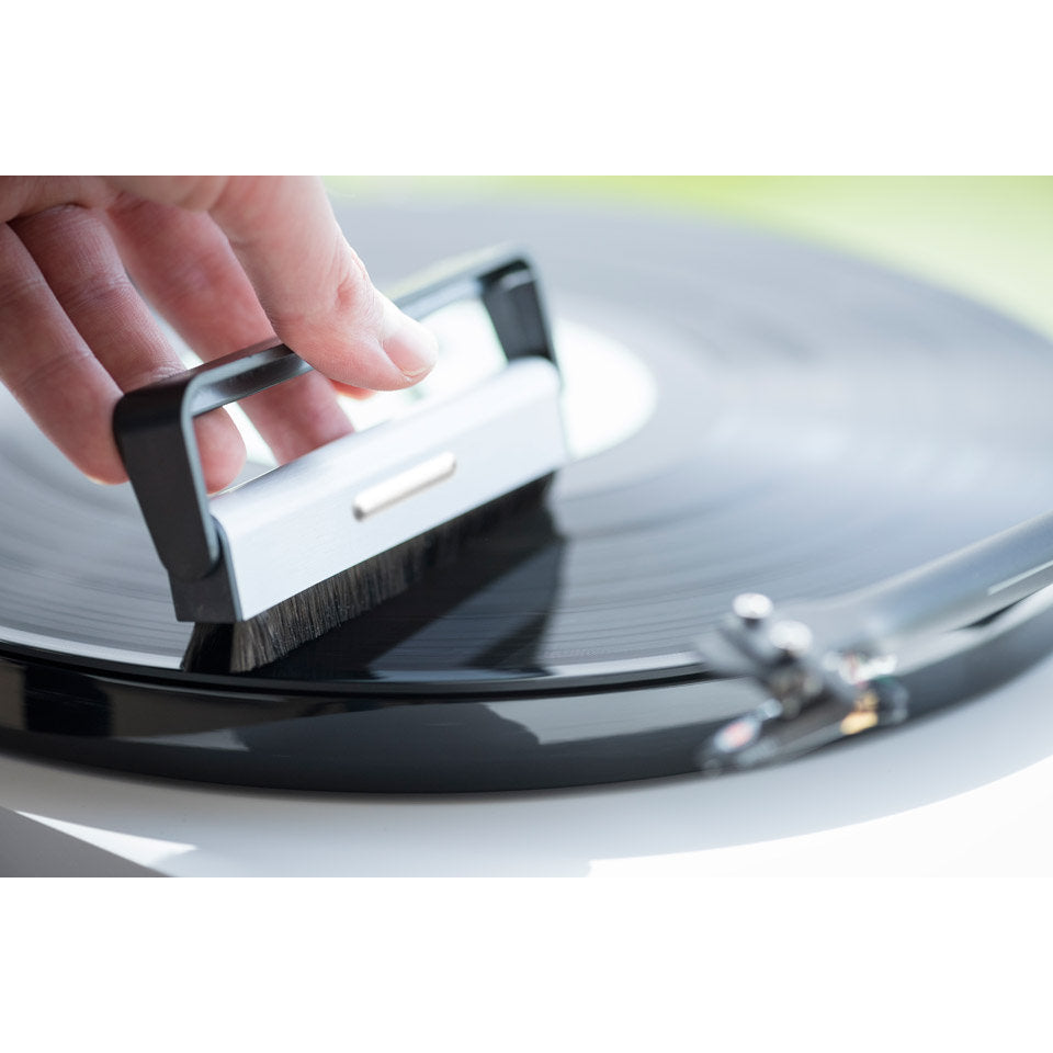 Pro-Ject Brush It - Kolfiberborste för vinylskivor Skivspelartillbehör