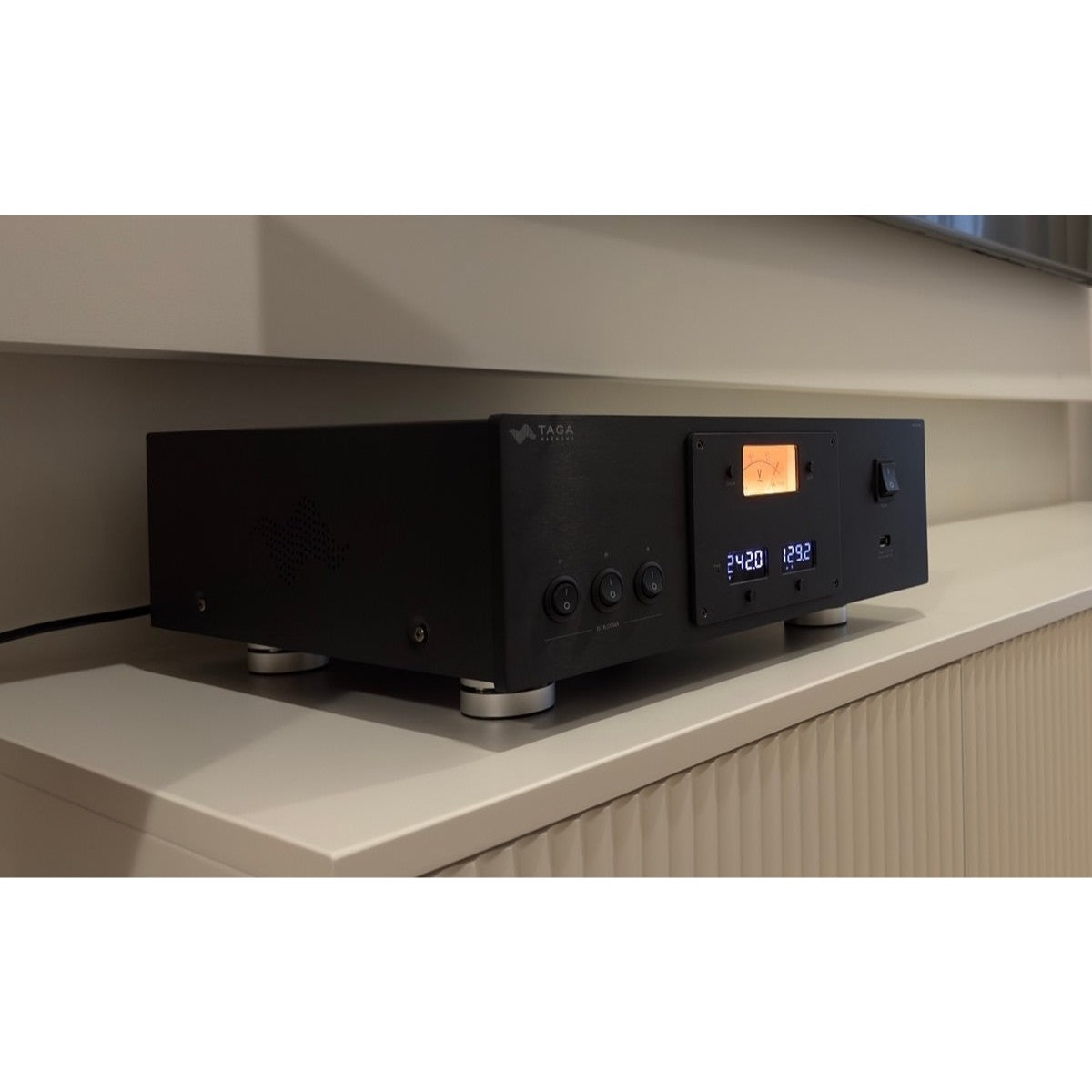 TAGA PC-10000DC - Strömkonditionerare med DC-blocker Grendosa
